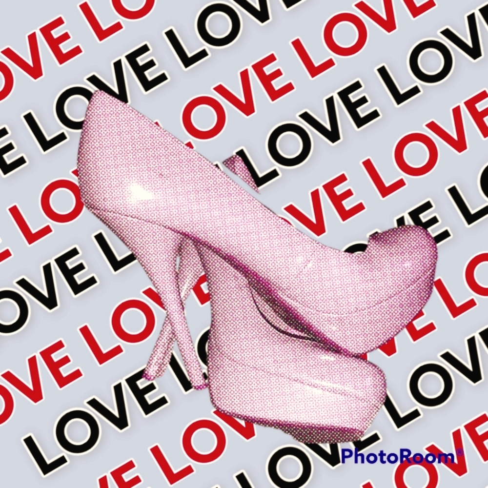 Must have light pink stilettos